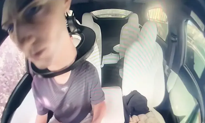 Cuma Rp 170 Ribuan, Kepala Boneka Ronaldo-Messi Bisa Mengecoh Sistem Autopilot Tesla