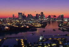 Vice City Malam Hari Tampil Padat Dan Hidup, Rockstar Pamer Detail Yang Mengejutkan