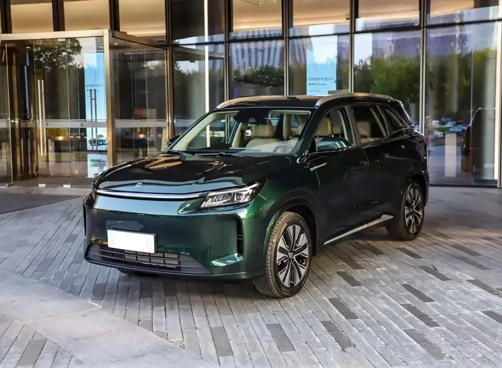 DFSK Siap Bawa PHEV Ke Indonesia, E5 Plus Tampil Dengan Desain Serba Baru