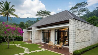 Rumah Kampung Tak Lagi Ketinggalan Zaman, 7 Desain Batu Paras Putih Ini Terlihat Mewah