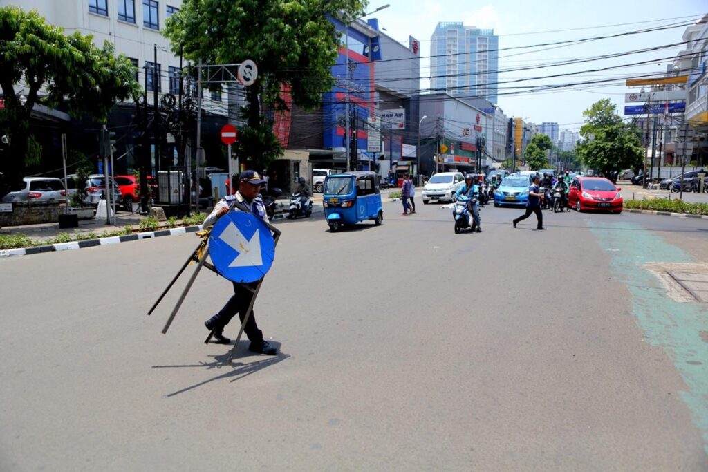 Demo di Monas Bikin Arus Pusat Jakarta Berubah, Cek Jalur Alternatif Sebelum Terjebak