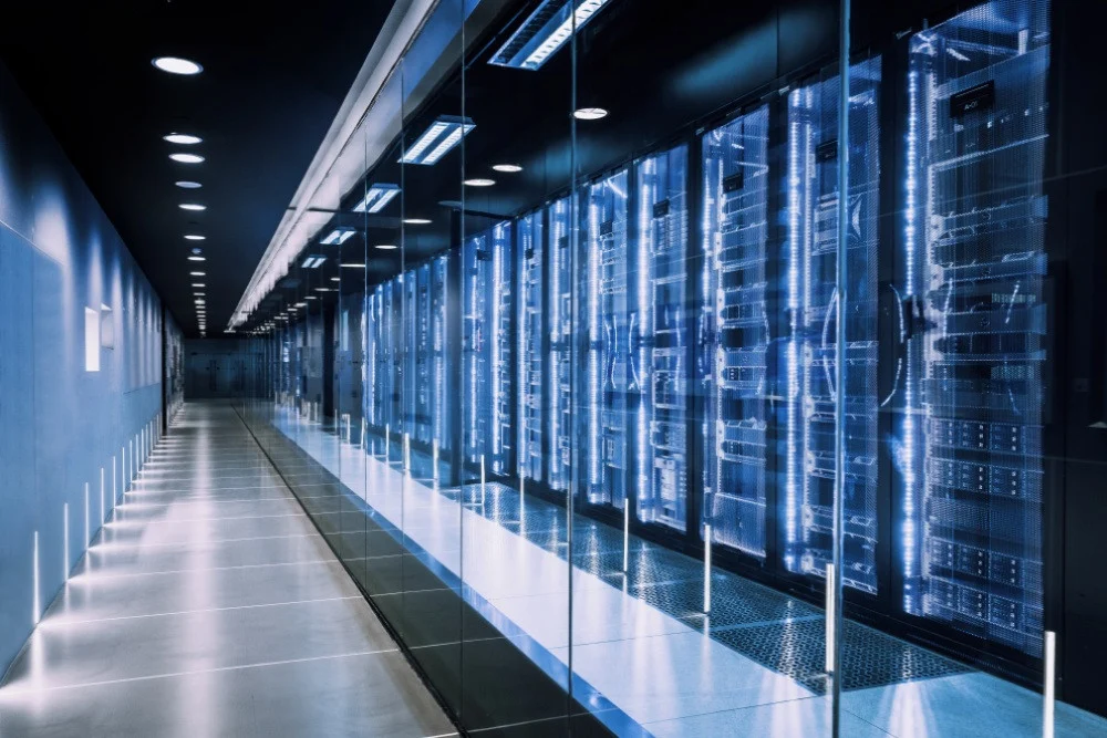 Schneider Electric Dan Foxconn Rancang Cetak Biru Data Center AI, Kunci Efisiensi Energi Baru