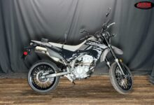 Kawasaki D-Tracker X 2026 Masih Setia Jadi Supermoto Sejati, Segini Harga Barunya