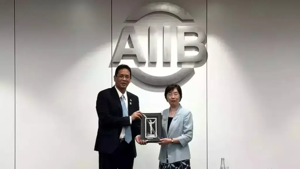 AIIB Guyur Rp 303 Triliun untuk Proyek Nasional, Jakarta Segera Punya Kantor Perwakilan