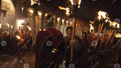 Prompt Gemini AI Ini Bikin Foto Pawai Obor Terlihat Seperti Adegan Film, Tanpa Kehilangan Realisme