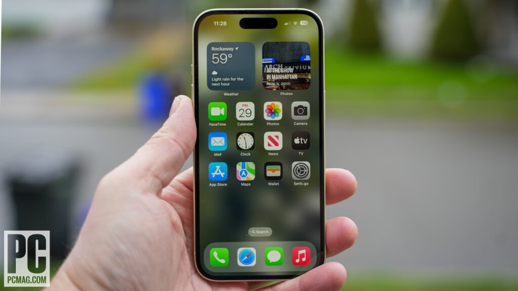 Apple Bocorkan Harga iPhone Akan Naik, Biaya Chip AI Sudah Tak Tertahan