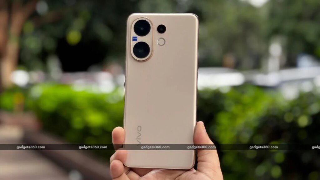 Huawei Nova 16 Unggul di Baterai, Tapi Vivo V60 Terlihat Lebih Sulit Ditolak di 2026