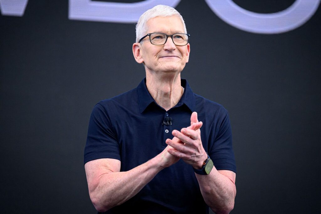 Tim Cook Angkat Tangan, Lonjakan Chip AI Bikin Kenaikan Harga Apple Tak Terelakkan