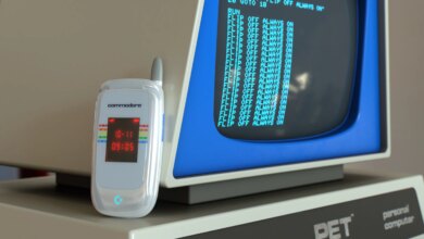 Commodore Callback 8020 Hadirkan Rasa HP Lipat Jadul, Tapi Sengaja Memblokir Distraksi Modern