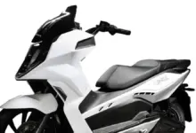 Motor Listrik Rp31,5 Jutaan Ini Punya TFT Adaptif, Tarikan Responsif dan H-Drive Lebih Tahan