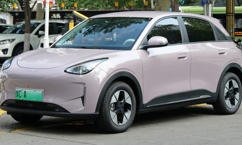 Geely EX2 Tak Sekadar Imut, Kabin Luas Dan Fitur Nyaman Bikin Mobil Harian Naik Level