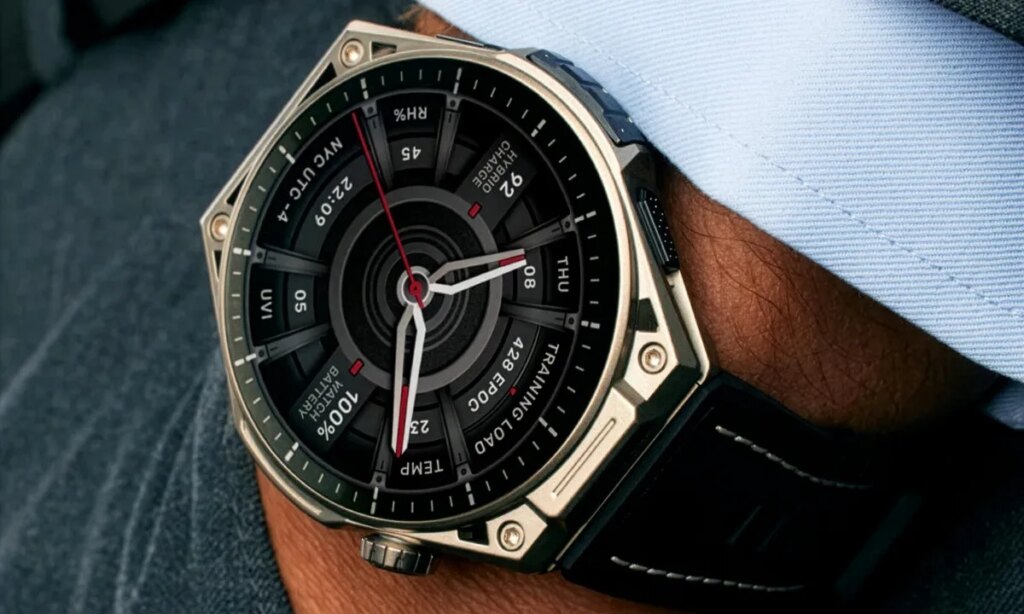 Amazfit Balance Ultra Tampil Garang, Bodi Titanium dan Baterai 30 Hari Siap Temani Outdoor