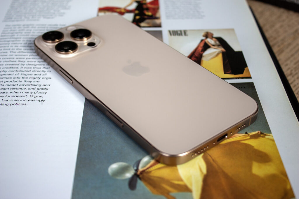 iPhone 16 Pro Max Masih Menang di 2026, Selisih Harga Besar, Performa dan Layar Tetap Sulit Ditandingi