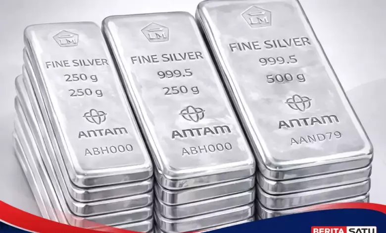 Harga Perak Antam Tak Bergerak di Akhir Pekan, Pasar Global Justru Melemah