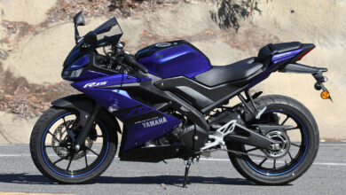 Yamaha YZF-R15, Sport 150 Cc Yang Terasa Naik Kelas Berkat Mesin Canggih Dan Fitur Modern