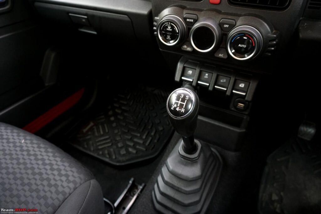 Manual atau Matik Suzuki Jimny, Pilihan Transmisi Ini Bisa Mengubah Rasa Petualangan Anda
