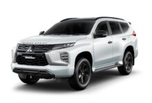 Pajero Sport Elite Limited Edition Datang Lebih Gelap dan Eksklusif, Aura Mewahnya Sulit Diabaikan