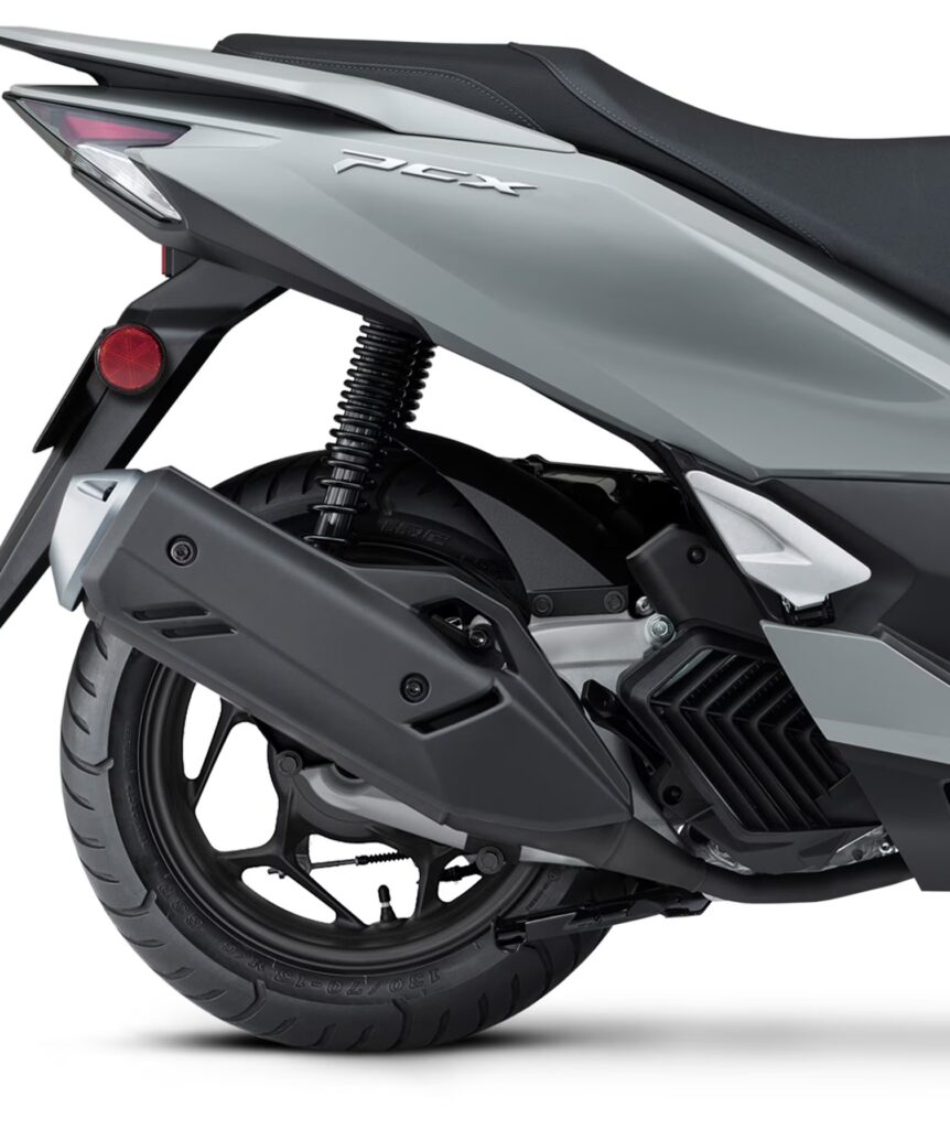 Honda Skuter 150cc Baru Ini Punya Layar Digital Penuh, Keyless, Dan Bagasi Lega