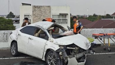 Tol Becakayu, Delapan Luka Dalam Tabrakan Beruntun Tiga Mobil