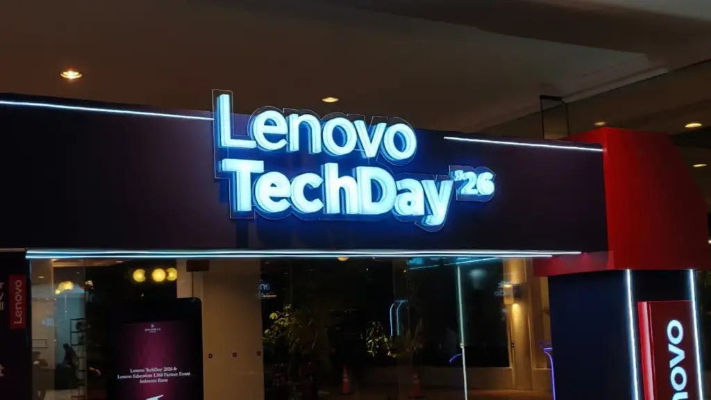 Lenovo Tawarkan Robot Inspeksi dan Kelas Pintar AI, Siap Ubah Pabrik dan Sekolah Indonesia