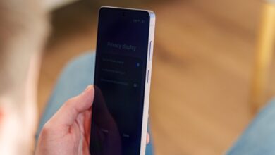 Xiaomi 18 Pro Bisa Tiru Senjata Samsung, Layar Privasinya Bikin Orang Sebelah Gagal Mengintip