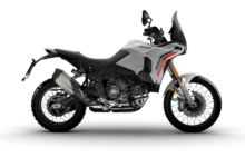Ducati DesertX V2 Resmi Meluncur, Mesin Baru Dan Rangka Monokok Bikin Karakter Berubah Total
