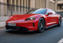 Porsche Taycan Kini Punya E-Shift, Mobil Listrik Ini Sengaja Dibuat Berasa Bensin