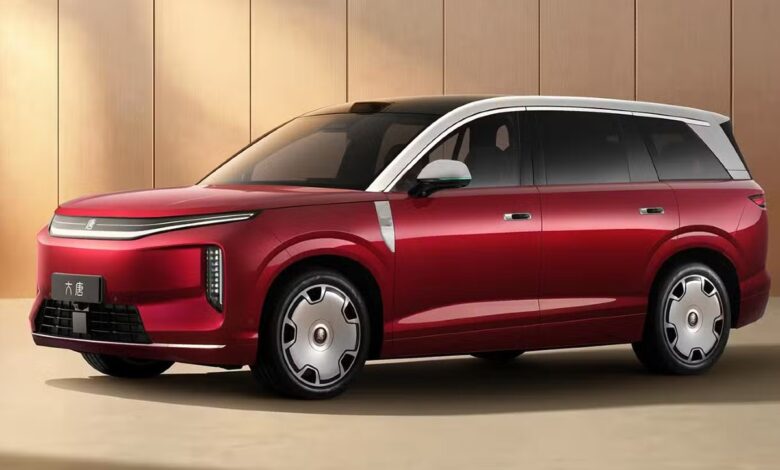 BYD Great Tang Mengusik SUV Premium, Sekali Cas 950 Km dan Harga Jauh Lebih Masuk Akal