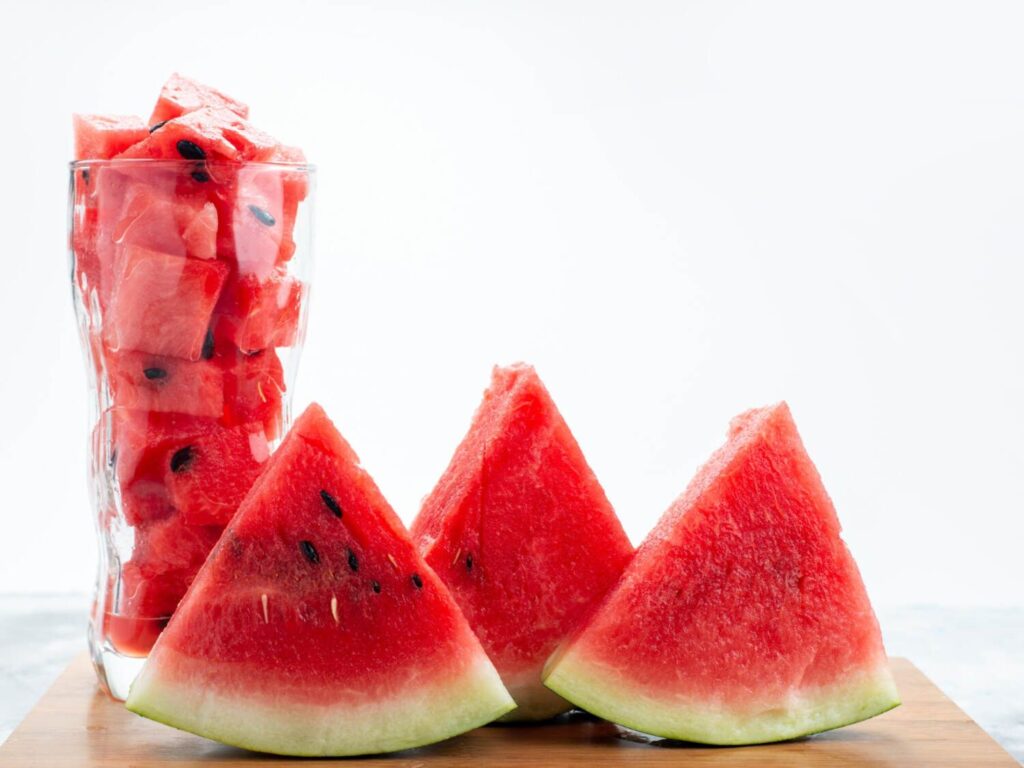 3 Buah Pengganjal Lapar yang Bisa Bantu Turunkan Berat Badan, Ada Semangka dan Apel