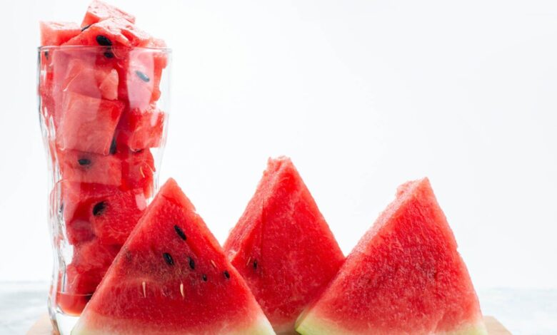 3 Buah Pengganjal Lapar yang Bisa Bantu Turunkan Berat Badan, Ada Semangka dan Apel