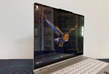 Lenovo Yoga 7a 2-in-1 Diskon 27 Persen, RAM 24 GB dan OLED 1 TB Bikin Menggoda