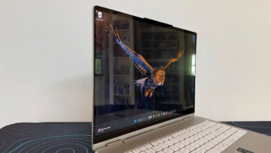Lenovo Yoga 7a 2-in-1 Diskon 27 Persen, RAM 24 GB dan OLED 1 TB Bikin Menggoda