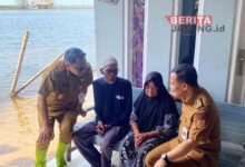 Rob Tewaskan Aktivitas Warga Tunggulsari, Gubernur Jateng Siapkan Rp400 Juta untuk Tanggul Darurat