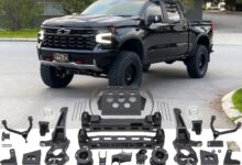 Custom Silverado Ini Buktikan Open-Air Fun Tak Harus Pakai Gladiator, Punya Pintu Tubular dan Lift 6 Inci