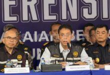Purbaya Sepakat Jalur Hukum Terberat Untuk Impor Pakaian Bekas Ilegal, Polisi Siap Pasang UU Sampah