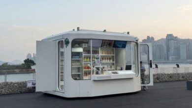 Pegawai Indomaret-Alfamart Terancam, Robot China Ini Sudah Jaga Toko 24 Jam