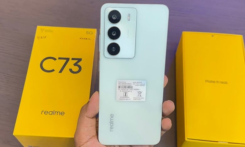 Realme C73 5G Datang dengan Kontras Langka, Baterai 6.000 mAh tapi Tetap Ringan di Tangan