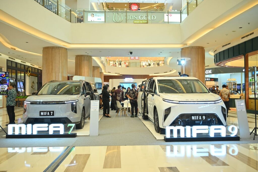 INDOMOBIL Expo Palembang 2026 Hadirkan EVperience, Test Drive Langsung Mobil Listrik