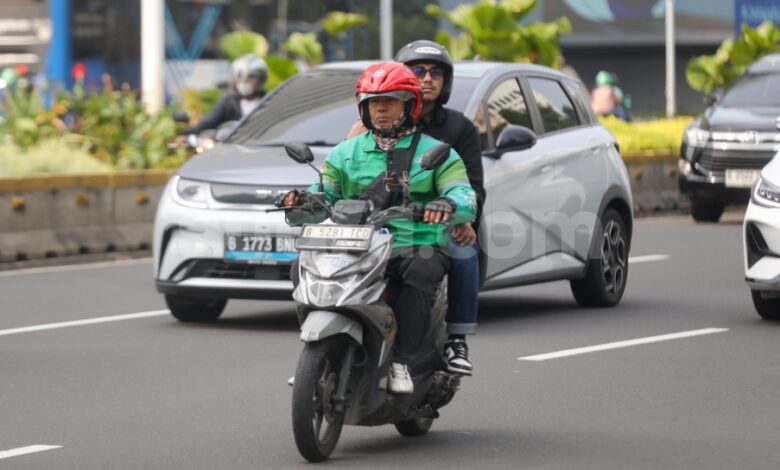 Saat Jalanan Tak Pernah Diam, 5 HP Murah Berbaterai Jumbo Ini Siap Jaga Orderan
