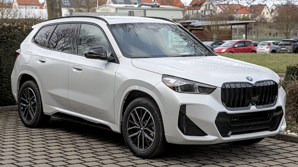 BMW X1 Wajah Baru Ala Neue Klasse, Tapi Mesin Dan Fondasinya Masih Lama
