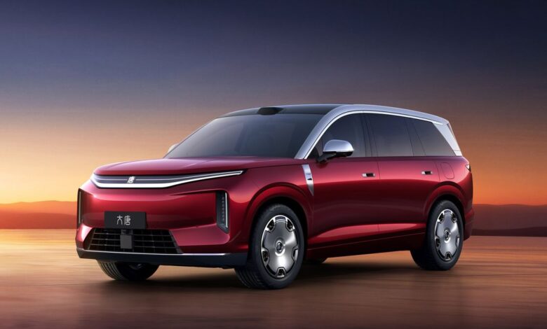BYD Tang Besar Ini Bisa Isi 10 Menit dan Crabwalk Parkir, Ancaman Serius di Kelas SUV Listrik