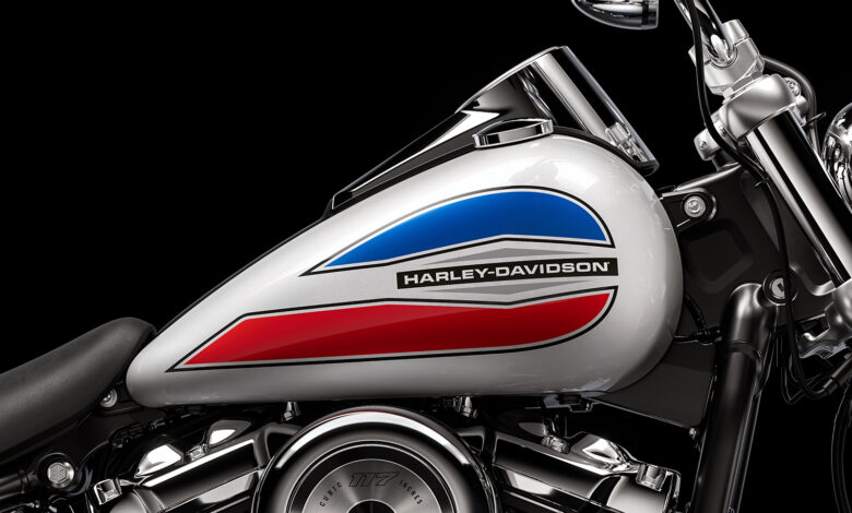 Harley-Davidson Super Glide 2026 Kembali, Tapi Cuma 2.500 Unit!
