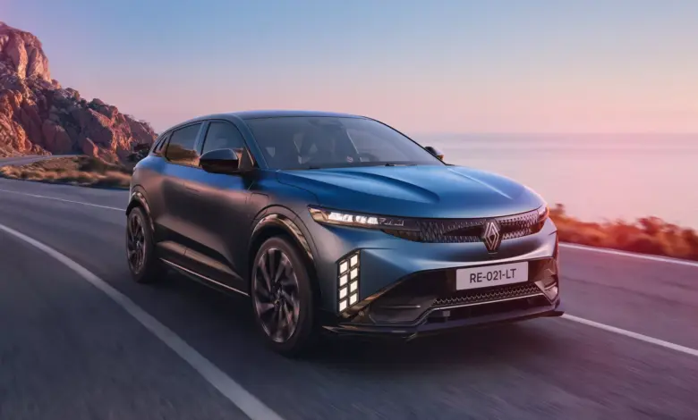 Renault Megane E-Tech Makin Futuristis, Jarak Tempuh Naik Jadi 500 Km