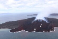 Gunung Anak Krakatau Kian Aktif, Nelayan Dan Wisatawan Diminta Menjauh
