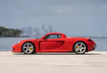 Porsche Carrera GT Ini Hanya Ada 80 Unit Merah, Satu Lagi Siap Berpindah Tangan