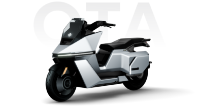 Motor Listrik Ini Beda Kelas, Omo X Smart Punya Layar 10,25 Inci di Harga Rp35,5 Juta