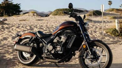 Harley-Davidson Super Glide Terlalu Mahal untuk Menyaingi Rebel 1100 yang Lebih Ringan dan Canggih