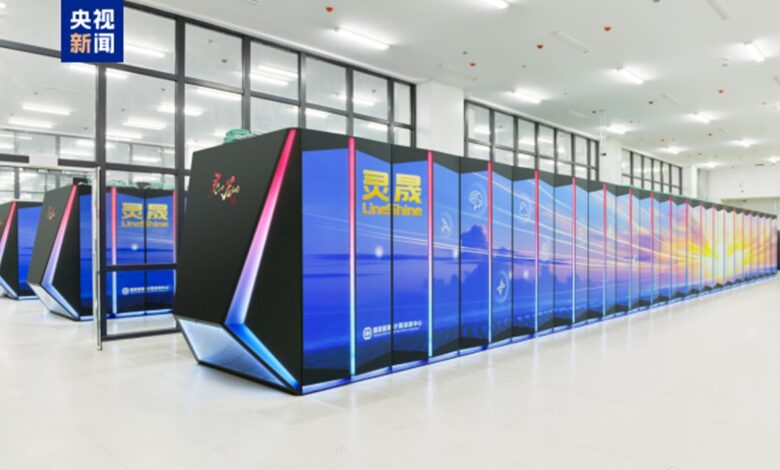 Chip Buatan Sendiri Bawa Superkomputer China Kalahkan Model AS di Peringkat Global