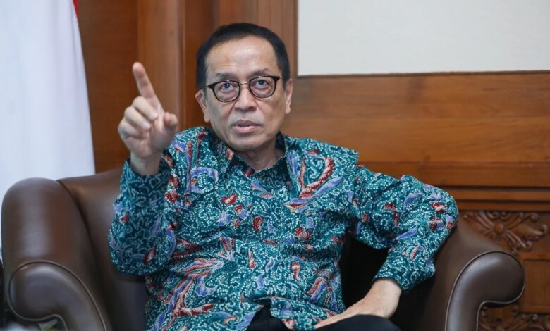 Likuiditas Bank Masih Kuat, OJK Ingatkan Risiko Dari Daya Beli Dan PHK
