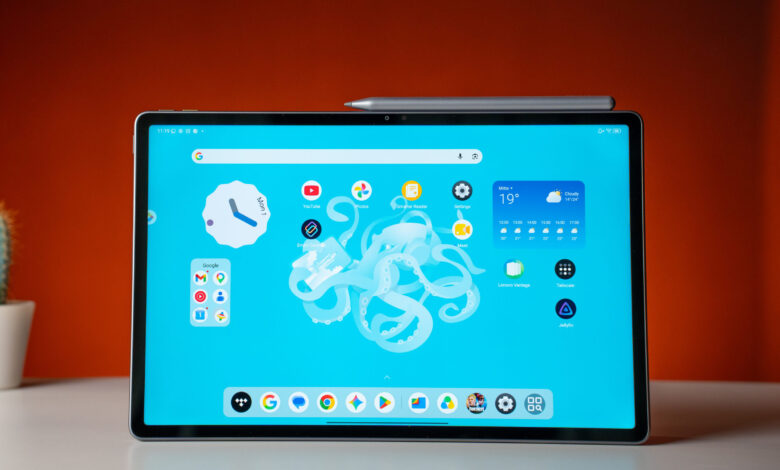 Lenovo Idea Tab Pro Gen 2 Resmi, Tablet 13 Inci Ini Tawarkan Daya Tahan Ekstrem dan Rasa Laptop